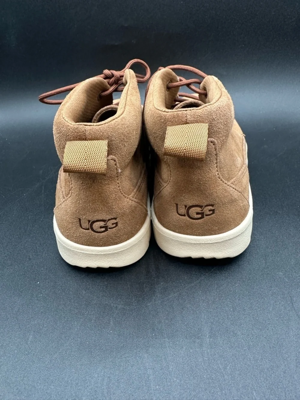 NWOT UGG Boys Canoe II Chukka Boot Chestnut New Sz 3